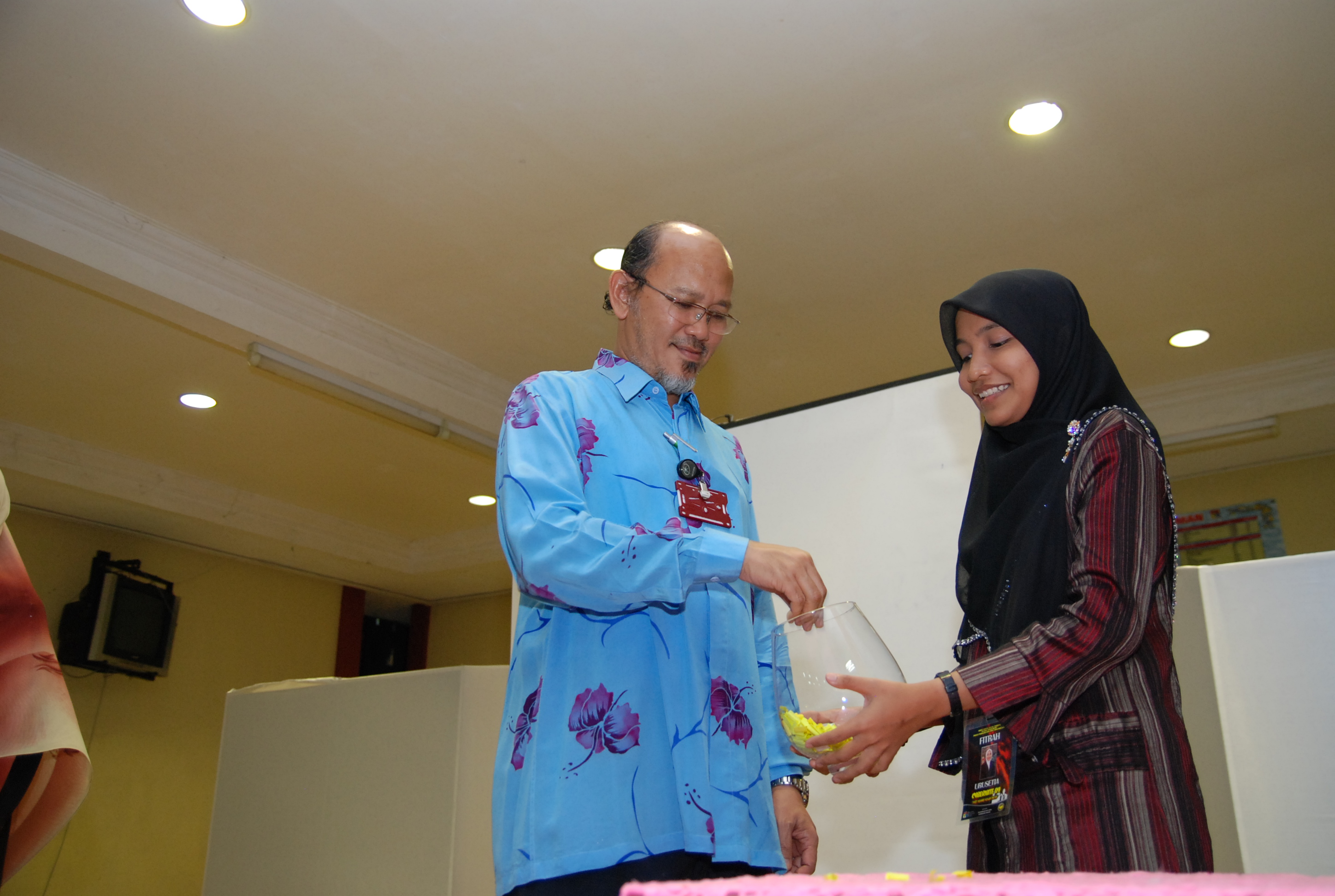 CyberNight09 115